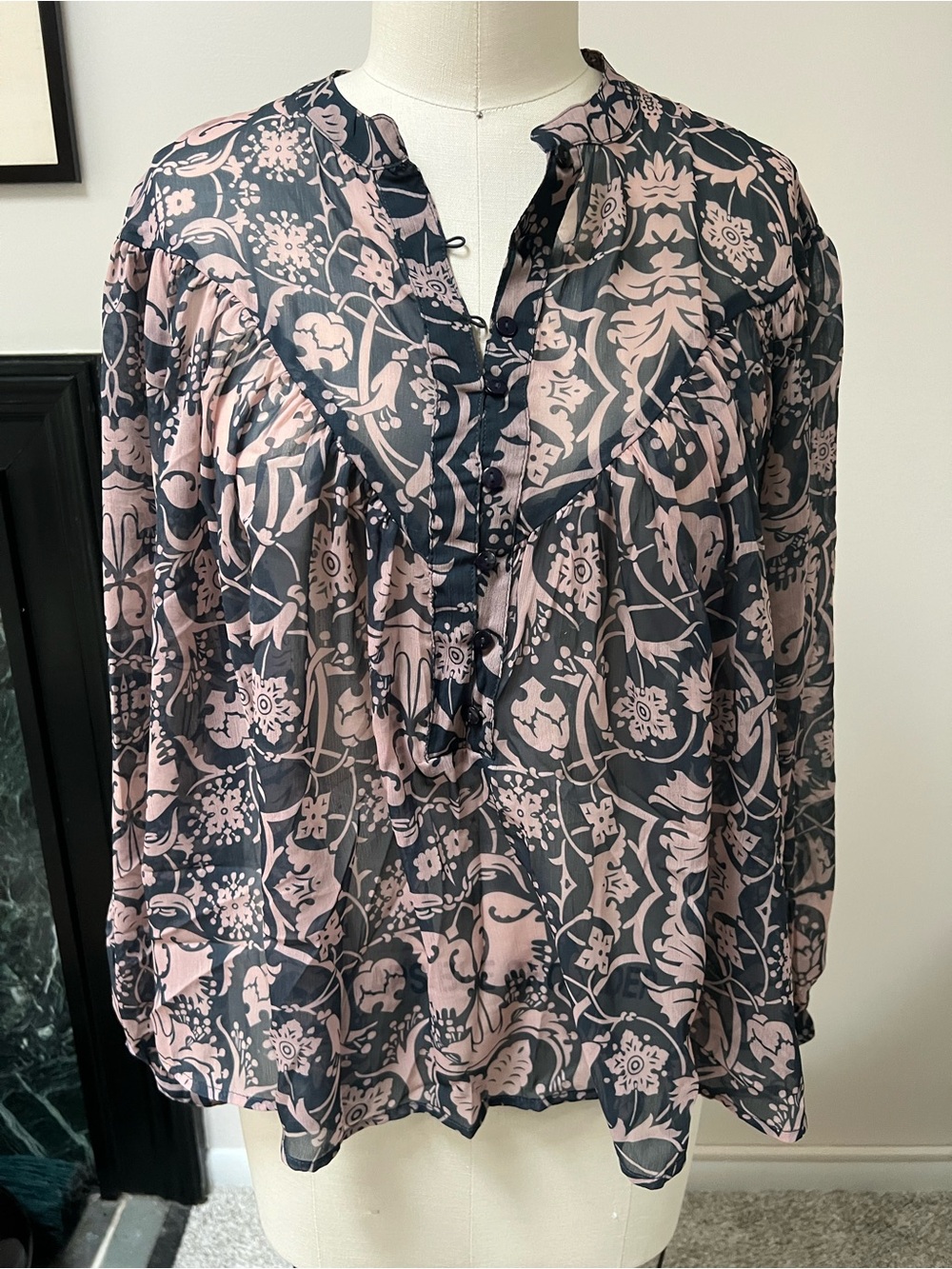 Women's Printed V-Neck Blouse in Pink and Charcoal
